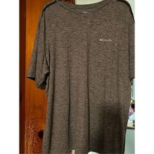 Columbia V-neck short sleeve Gray Shirt Men size XXL